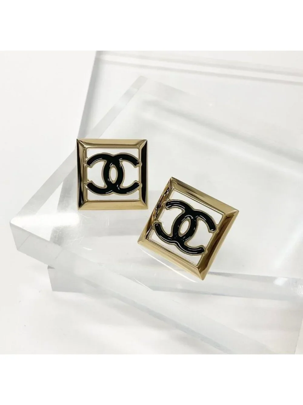 Chanel CC Logo Square Earrings Gold
